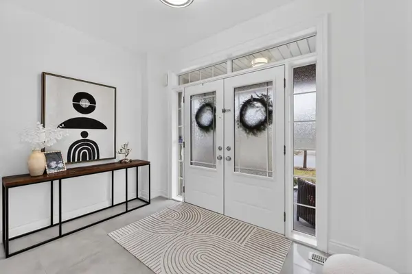 23 Wardlaw PL, Vaughan, ON L4H 0Z5