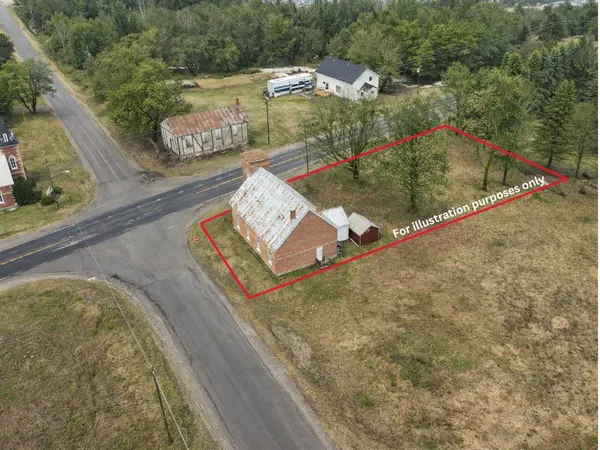 8912 County Rd 12 RD, Adjala-tosorontio, ON L0M 1M0