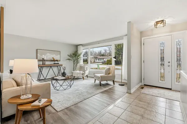 43 Northwood RD, Georgina, ON L0E 1R0