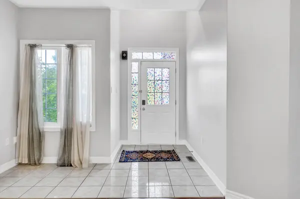 40 Highland TER, Bradford West Gwillimbury, ON L3Z 3E8