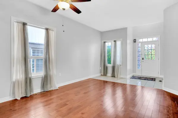 40 Highland TER, Bradford West Gwillimbury, ON L3Z 3E8