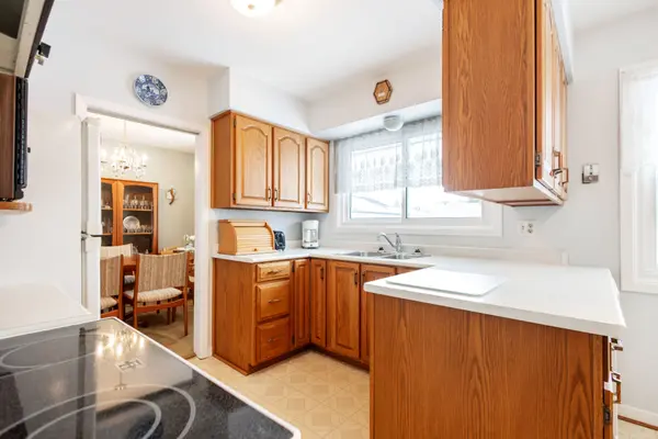 19 Steel ST, Barrie, ON L4M 2E6