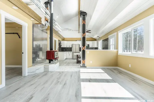 1 May BAY, Big River Rm No. 555, SK S0J 0E0