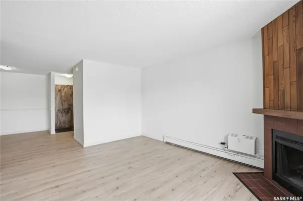 423 Tait COURT #205, Saskatoon, SK S7H 5L3