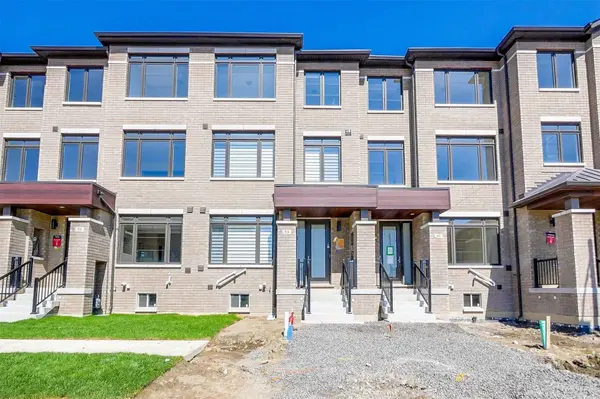 53 Ravenbury ST, Brampton, ON L6P 4P8