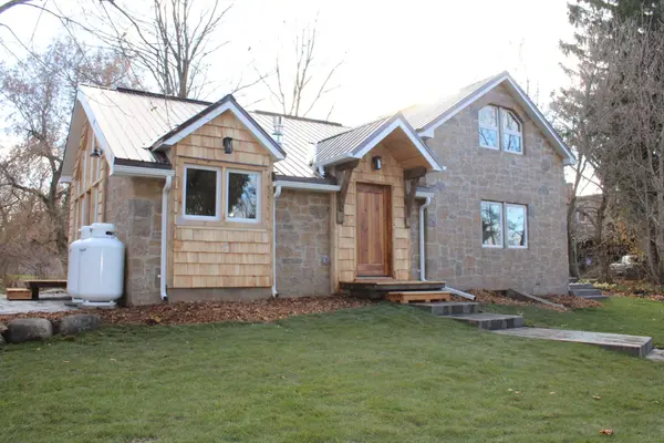 131 Orr ST, Chatsworth, ON N0H 2V0