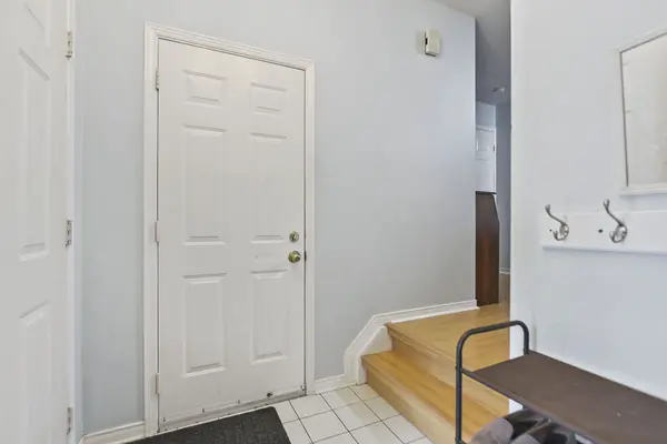 63 Jackman TER, Kanata, ON K2L 4E1