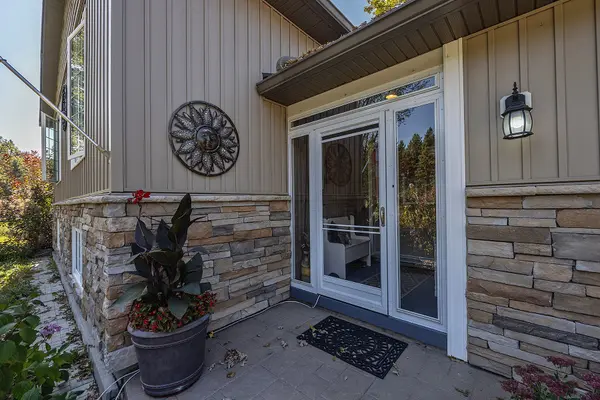 4841 WOLFE SWAMP RD, Frontenac, ON K0H 1V0