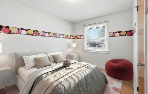 30 Morning Dew DR, Brantford, ON N3R 3P2