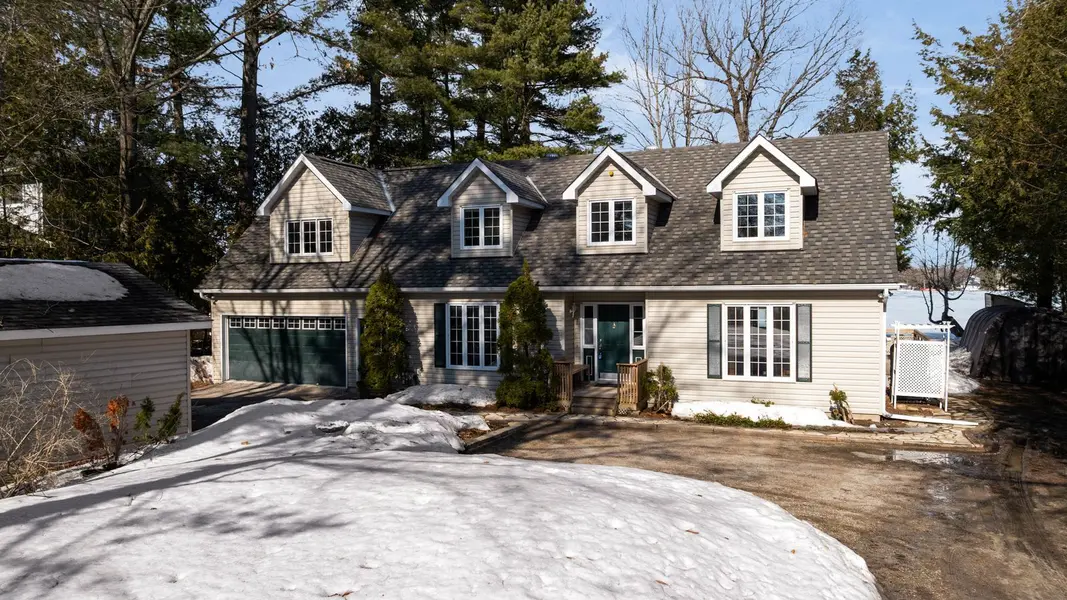 3143 South Sparrow Lake RD, Severn, ON L0K 2B0