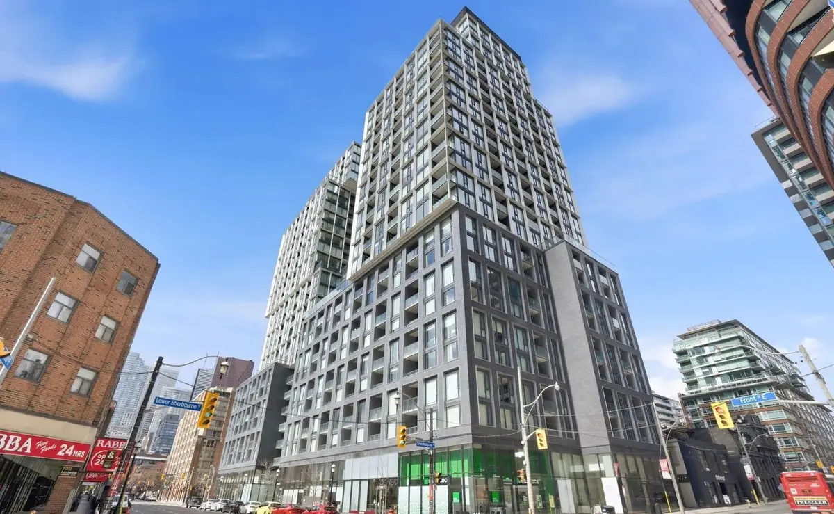 158 FRONT ST E #212, Toronto C08, ON M5A 0K9