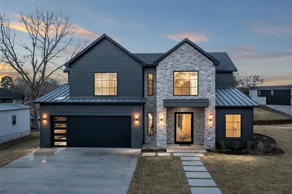 217 Autumn Wood Trail, Gun Barrel City, TX 75156