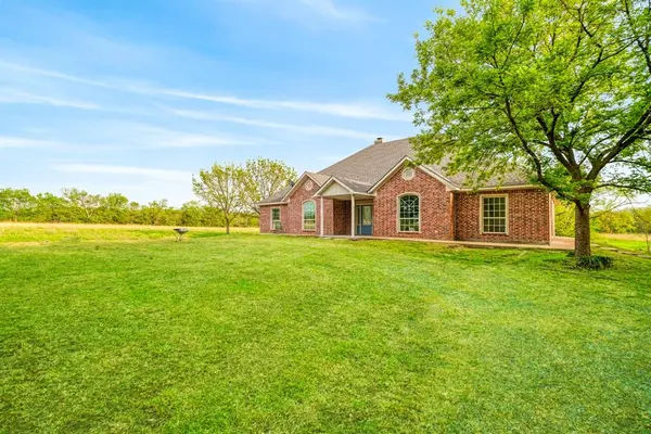 6559 FM 2068, Commerce, TX 75428