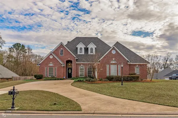 304 Dogwood South Lane, Haughton, LA 71037