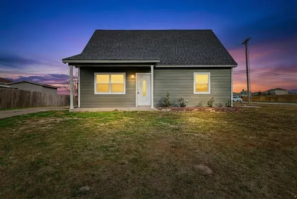 1700 Manor Garden, Greenville, TX 75401