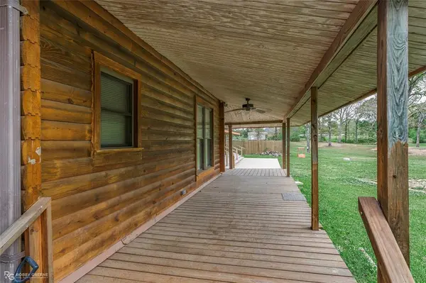 184 Hall Road, Stonewall, LA 71078