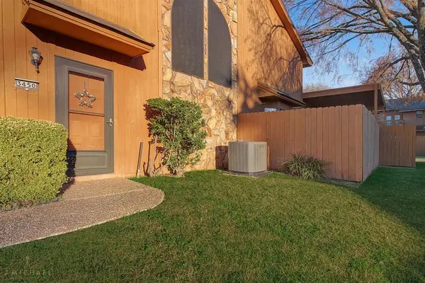 3450 Stonebrook Place, Shreveport, LA 71105