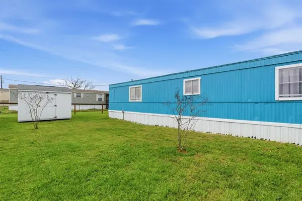 1849 Coral Road, Pelican Bay, TX 76020