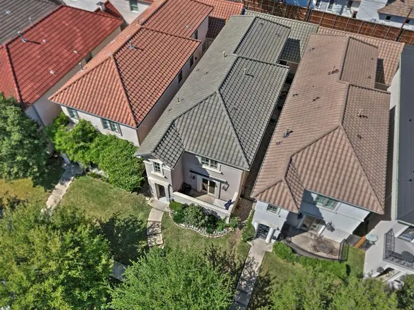 5004 Byers Avenue, Fort Worth, TX 76107