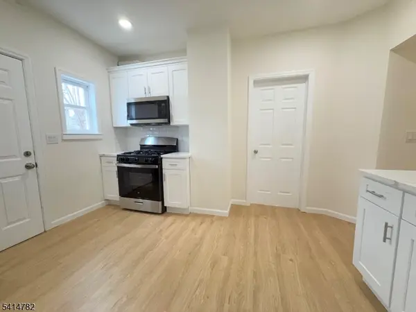 356 Carnegie Pl, Union Twp., NJ 07088