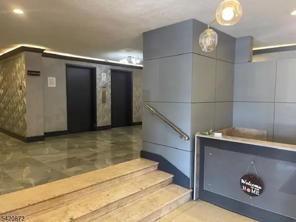 821 Jersey Ave #7 A, Elizabeth City, NJ 07202