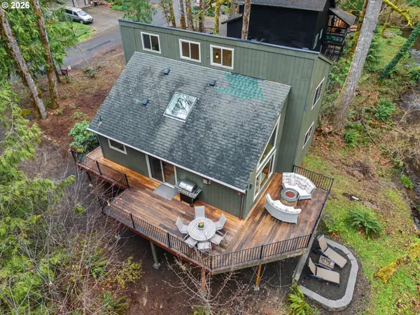 21112 E MOUNTAIN CREEK CIR, Rhododendron, OR 97049