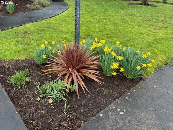 2021 NE LIBERTY AVE, Gresham, OR 97030