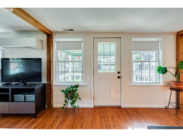 565 9TH ST, Washougal, WA 98671