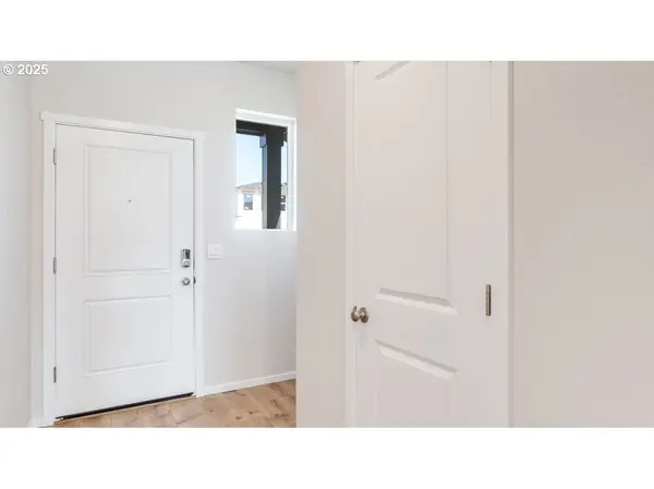 3842 SW 35th ST, Gresham, OR 97080