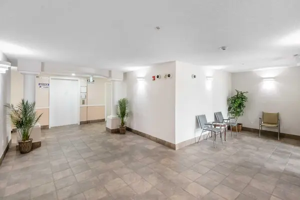 6224 17 AVE SE #2210, Calgary, AB T2A7X8