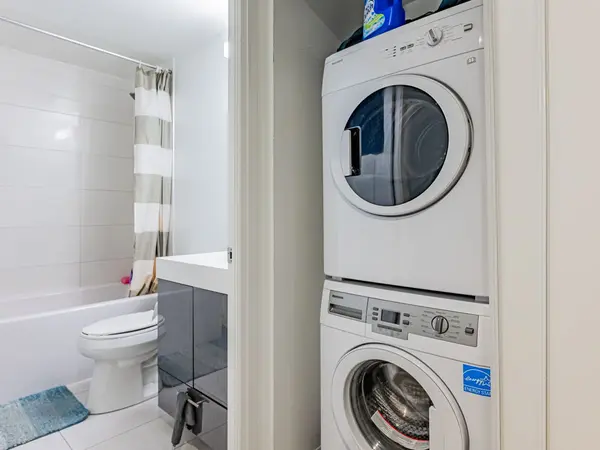 251 Jarvis ST #618, Toronto C08, ON M5B 0C3