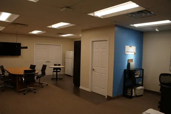 500 Wentworth ST E #10, Oshawa, ON L1H 3V9