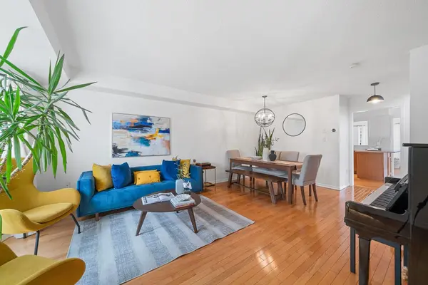 886 Audley RD S, Ajax, ON L1Z 1M4