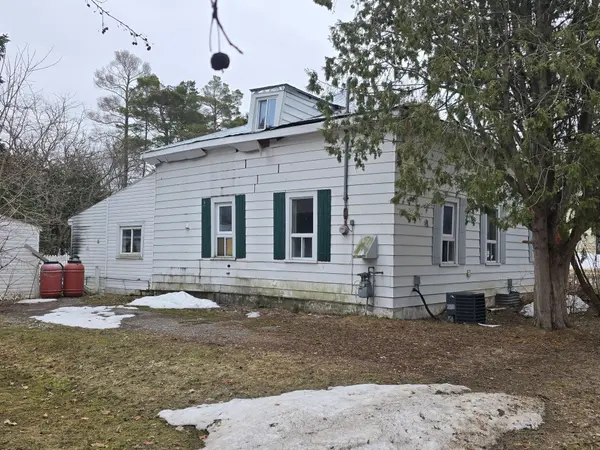 8 MILL ST, Severn, ON L0K 1E0