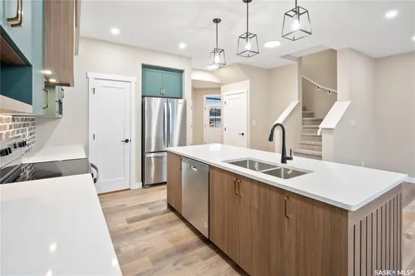 321 Veterans DRIVE, Warman, SK S0K 4S3