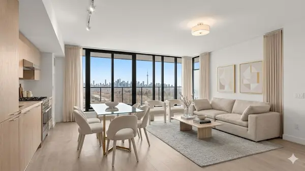 160 Kingsway CRES #219, Toronto W08, ON M8X 0B5