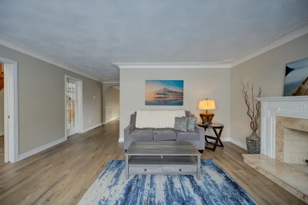 9 Scarfe GDNS, Brantford, ON N3T 6B2