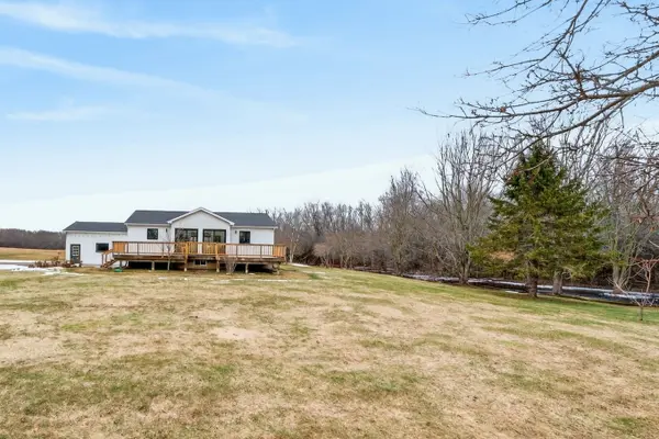 300 Hubbs Creek RD, Prince Edward County, ON K0K 3L0