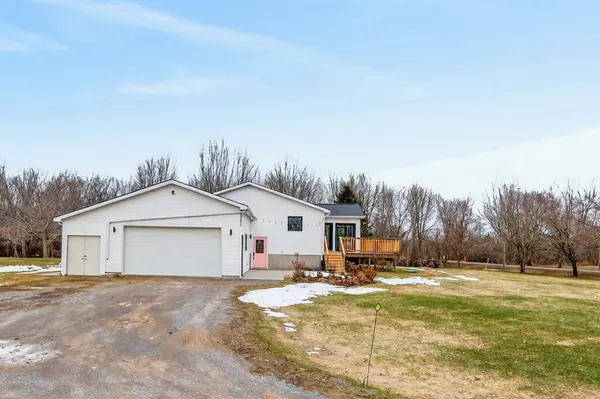 300 Hubbs Creek RD, Prince Edward County, ON K0K 3L0