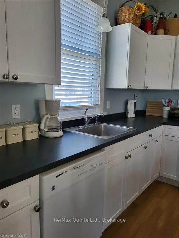 27 Butternut LN #34, Prince Edward County, ON K0K 1P0