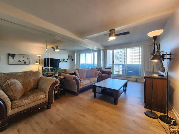 1380 PRINCE OF WALES DR #609, Mooneys Bay - Carleton Heights And Area, ON K2C 3N5