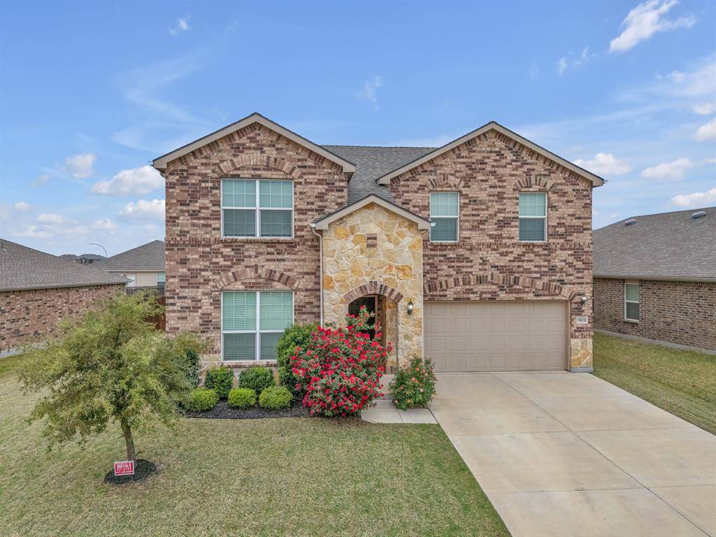 9105 Lookout Point, Fort Worth, TX 76179