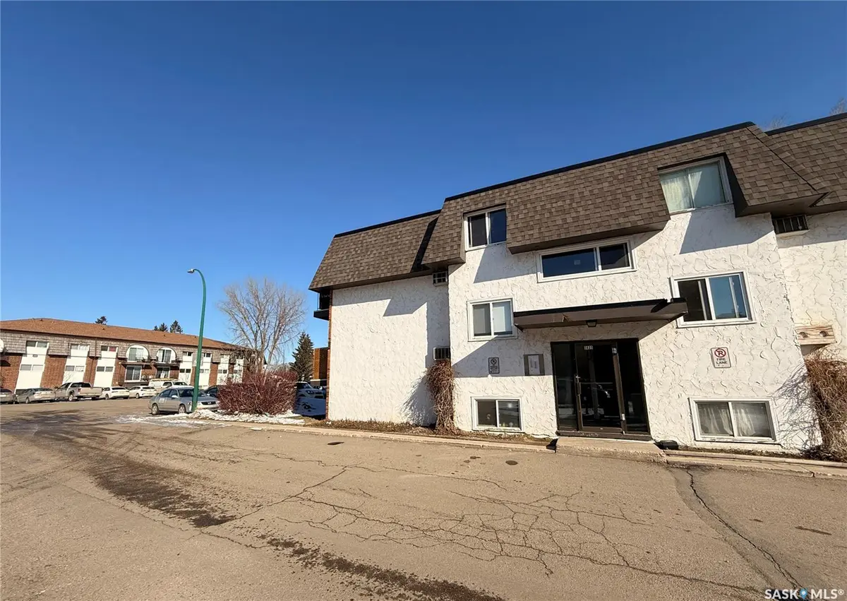 3625 Chaben PLACE #17, Saskatoon, SK S7H 4E9