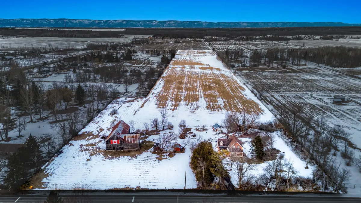 3758 Woodkilton RD, Constance Bay - Dunrobin - Kilmaurs - Woodlawn, ON K0A 3M0