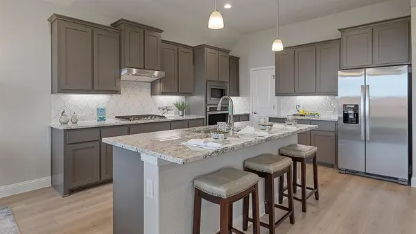 10441 PALMETTO Street, Grand Prairie, TX 76065