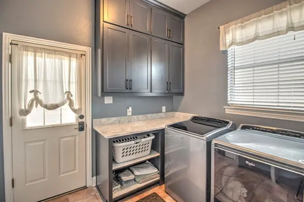 4275 Old Thomas Road, Aubrey, TX 76227