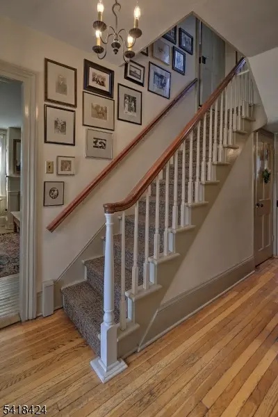 11 Halstead St, Clinton Town, NJ 08809