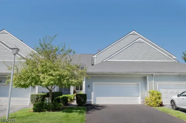 27 Cobblestone Ter, Montville Twp., NJ 07045