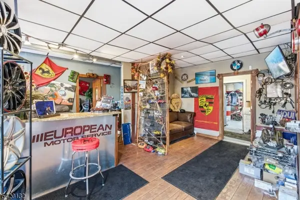 2210 Park Ave, South Plainfield Boro, NJ 07080