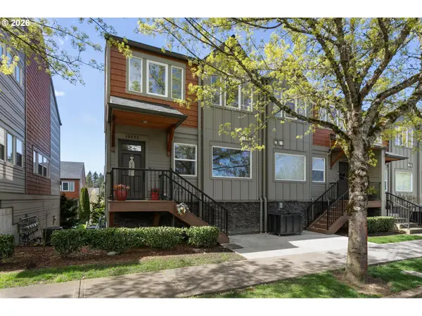 16823 CHAMPION WAY, Sandy, OR 97055